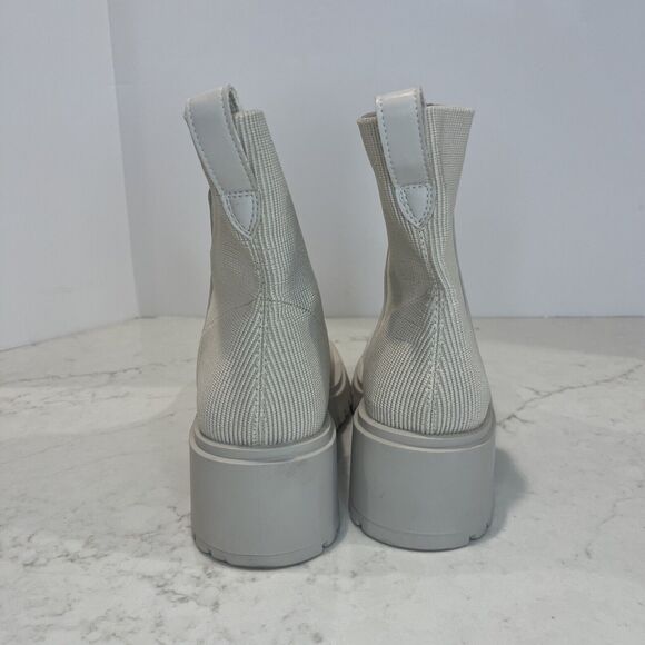 STEVE MADDEN Womens 11 Holley Chelsea Bone Lug Boot Bootie Ankle Pull On Chunky‎ - Picture 4 of 10